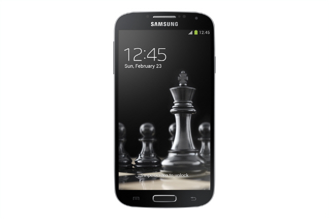 Samsung Unveils New Black Edition Galaxy S4 and Galaxy S4 mini