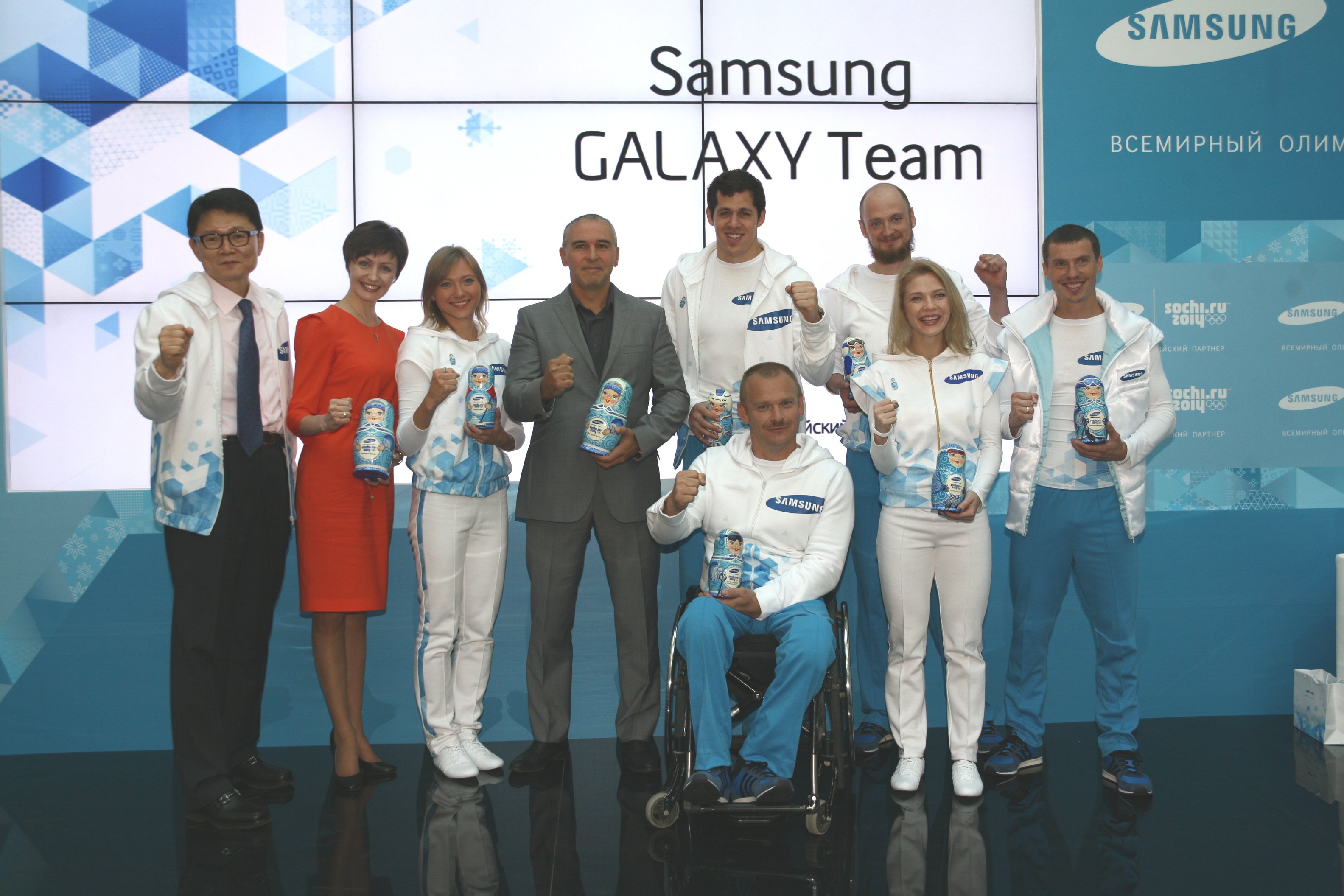 Samsung Presents its First Samsung GALAXY Team for Sochi 2014 Led by Russian Ice Hockey Star Evgeni Malkin