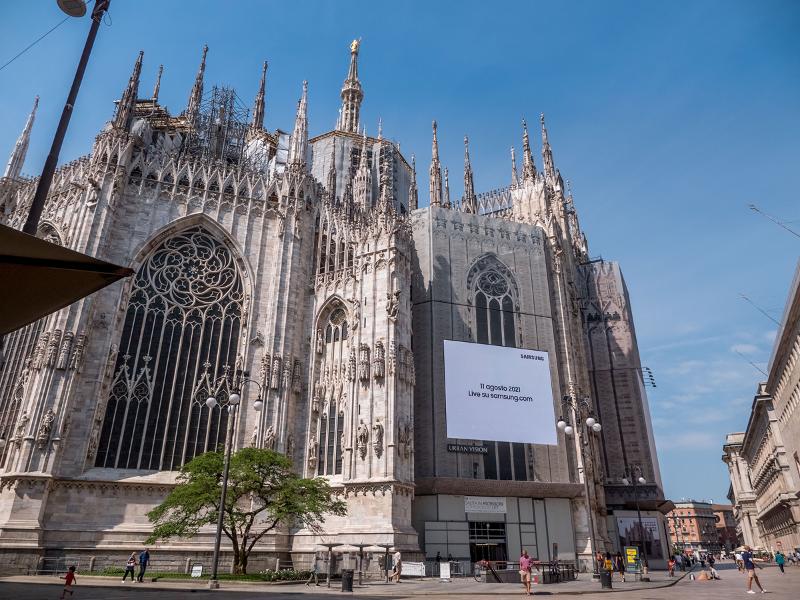 003_milano_piazza_del_duomo.jpg