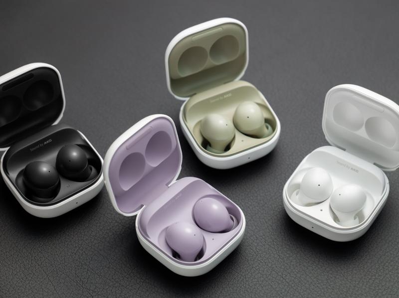 007_galaxybuds2_family_graphite_white_olive_lavender.jpg