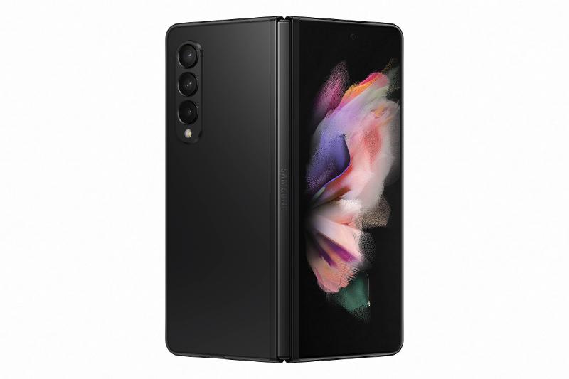 002_galaxyzfold3_5g_phantomblack_back115.jpg