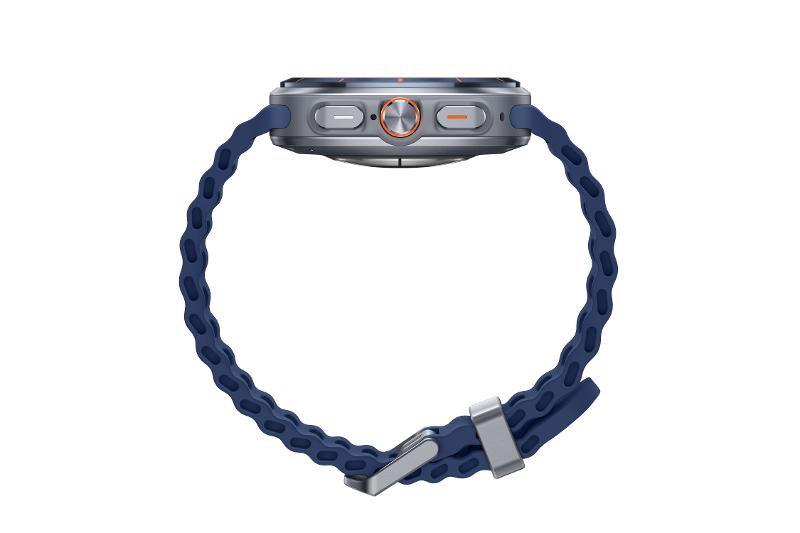 005-galaxy-watch-ultra-titanium-blue-sidejpg.jpg