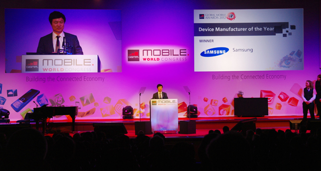 Samsung Awarded 'Device Manufacturer of the Year' by GSMA at Mobile World Congress 2012