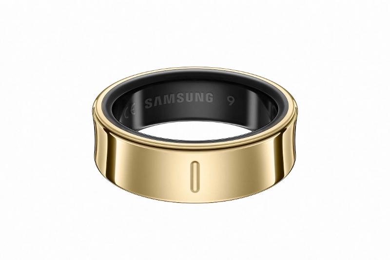 013-galaxy-ring-titaniumgold-back.jpg