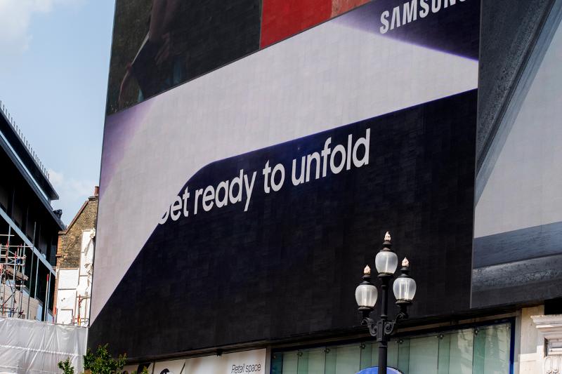 002_london_piccadilly_circus.jpg