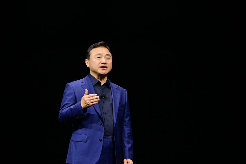 003-event-galaxy-unpacked-2025.jpg