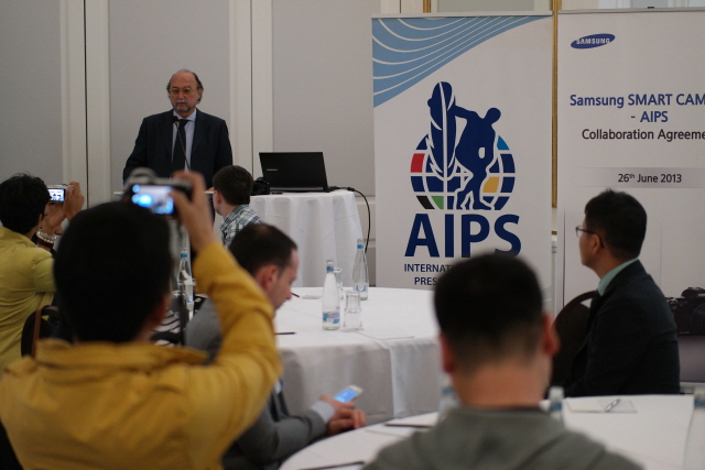 Samsung Camera Partners with the AIPS to Equip and Inspire The Next Generation of Sports Reporters