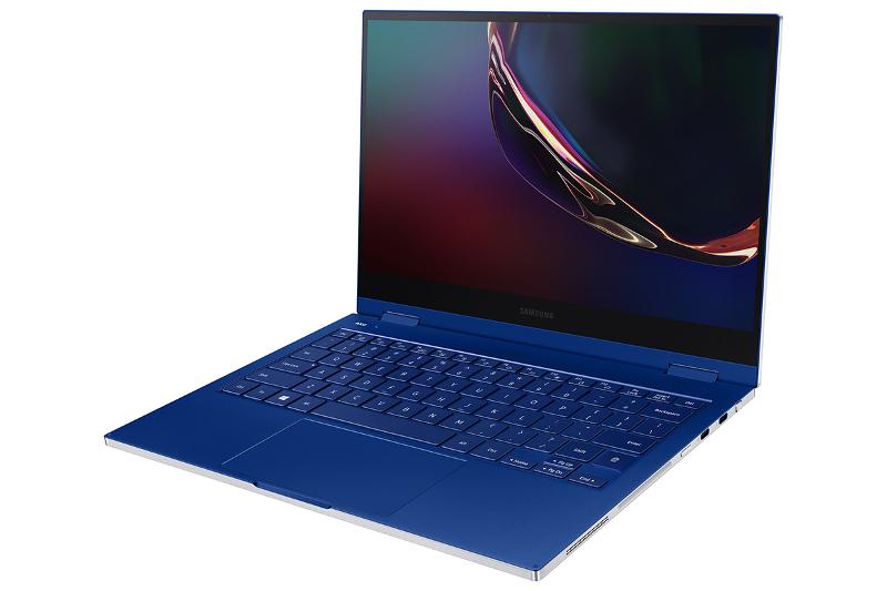 004_galaxybook_flex_13_product_images_r_perspective_blue-1.jpg