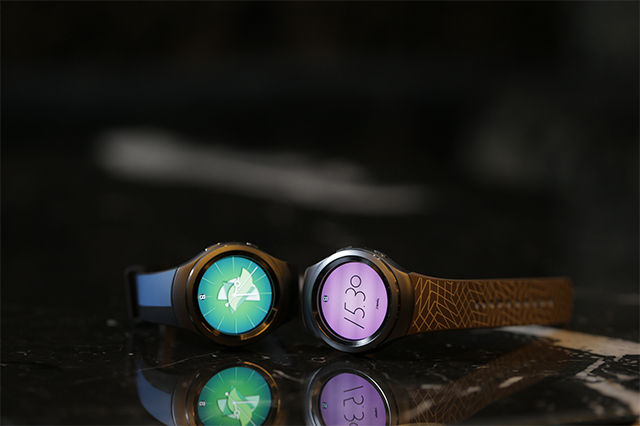 Samsung and Alessandro Mendini Partner to offer Stylish Customization Options for Samsung Gear S2