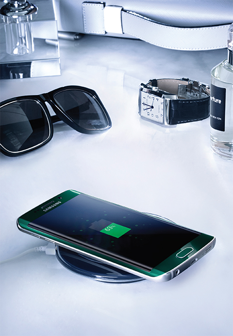 Samsung Partners with GQ to Create Global Fashion Native Campaign Featuring Samsung Galaxy S6 and S6 edge