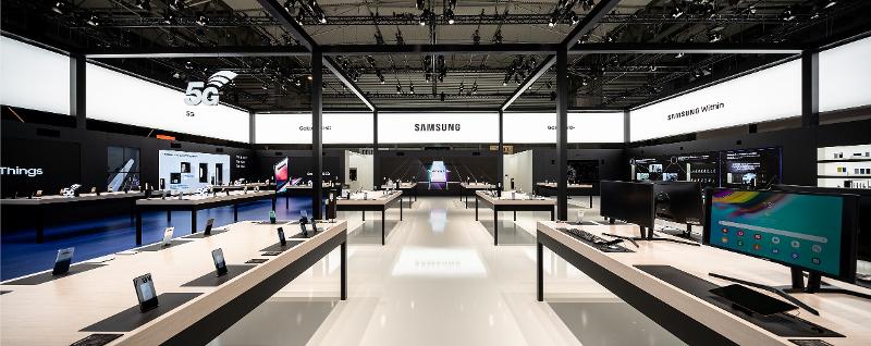 2-29.-Samsung-Booth-overall-2.jpg