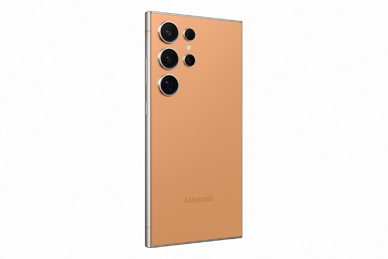 118-galaxy-s24ultra-titaniumorange-device-back-l30.jpg