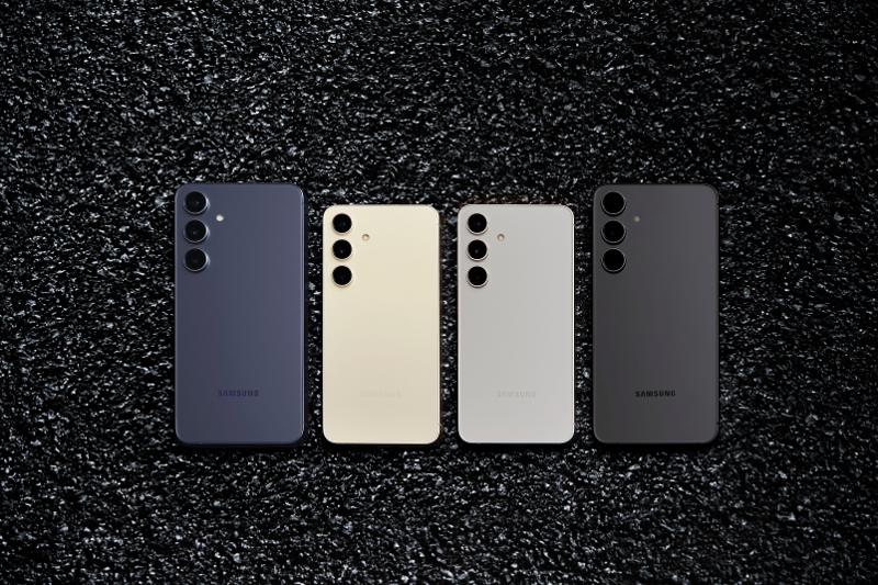 001-family-galaxy-s24plus-s24-cobaltviolet-amberyellow-marblegray-onyxblack.jpg