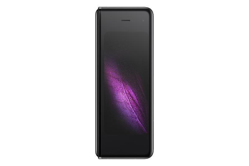 003_galaxy_fold_product_image_black_front-2.jpg