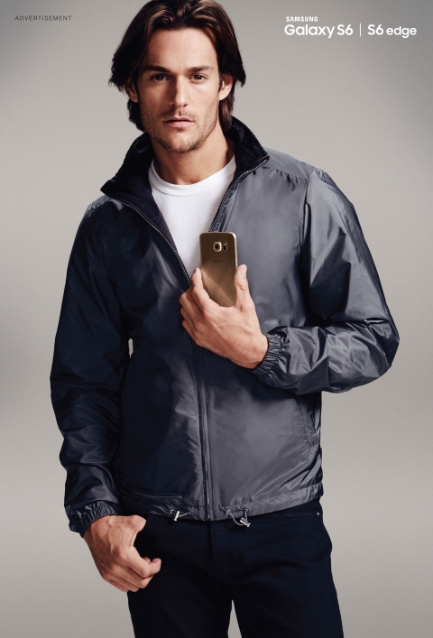 Samsung and Esquire: Global Fashion Native Campaign Featuring the New Galaxy S6