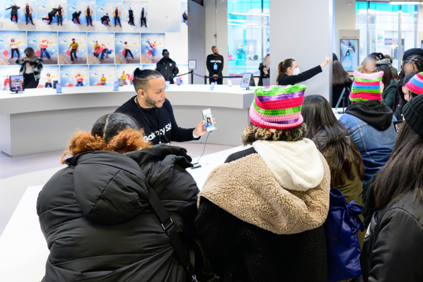 Image of Galaxy Unpacked 2024 Connect, Create, Play: Galaxy Fans Step Into a New Era of AI at Galaxy Experience Space in New York City